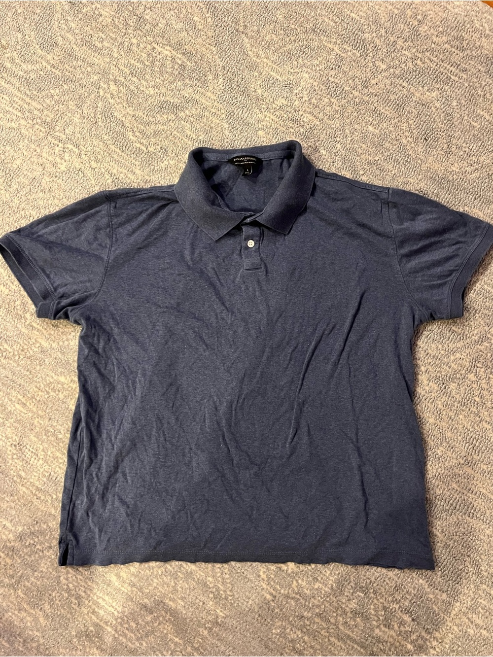 Banana Republic Men's Navy Polo Shirt - Classic Short Sleeve